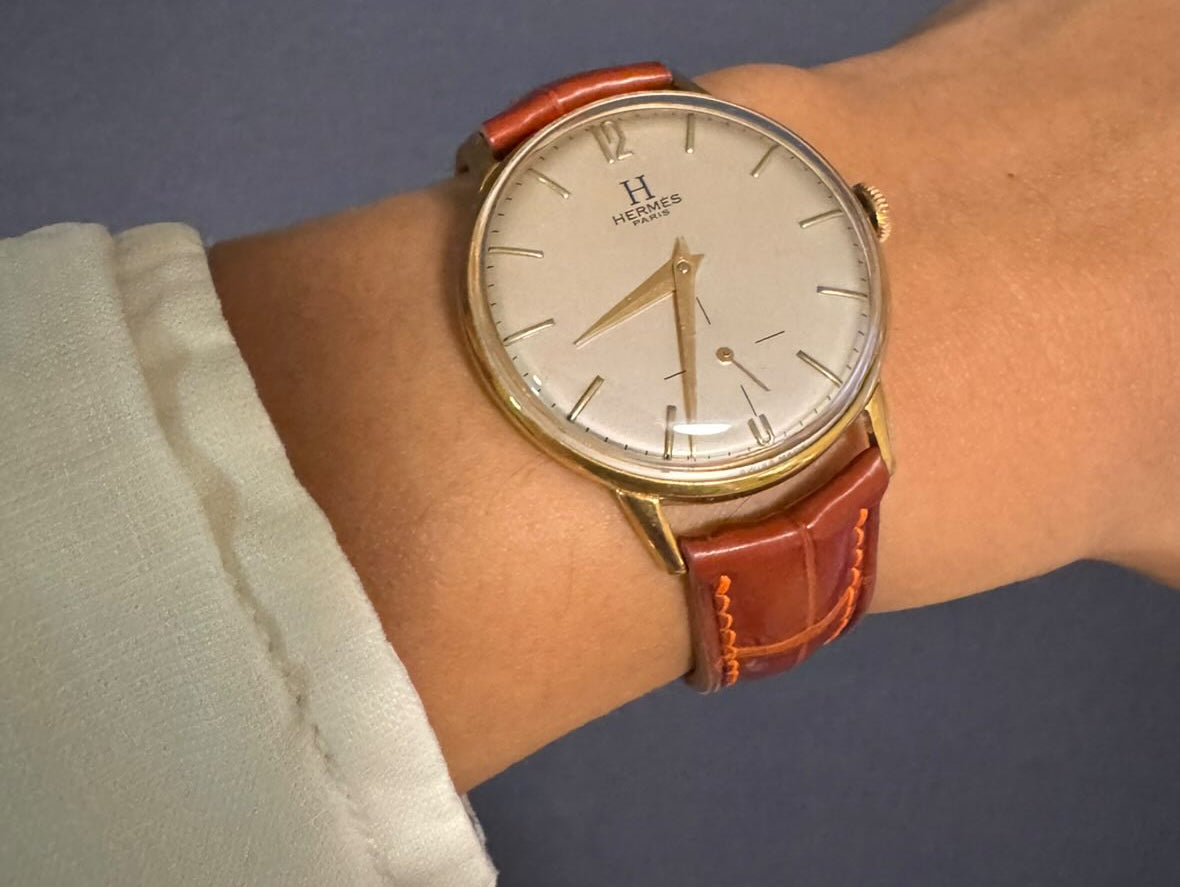 エルメス 1950年代 ビンテージ用 コニャックのクロコダイル革 カーブエンド オレンジステッチ時計ベルト革