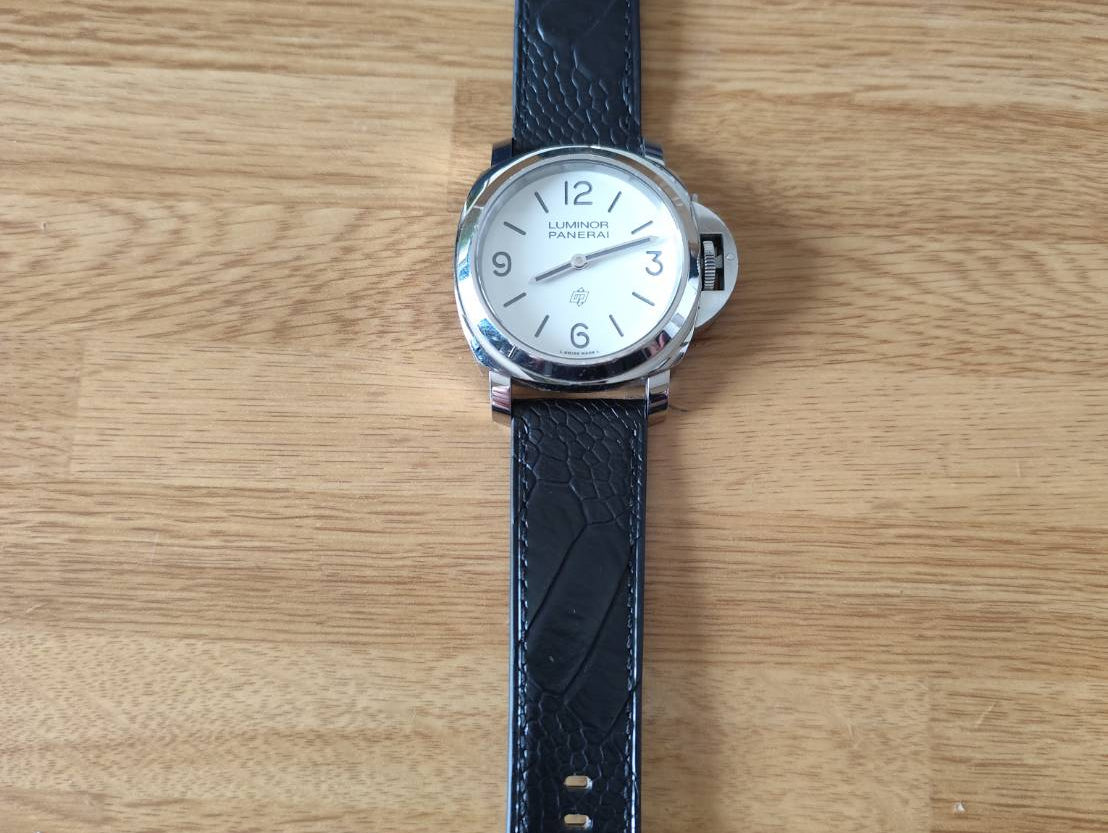 Panerai Luminor Base Logo用 ブラック オーストリッチレッグ 同系色ステッチ時計ベルト革