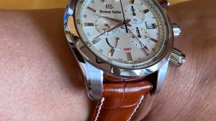 グランドセイコー SBGC201 スプリングドライブ GMT クロノグラフ用 コニャックアリゲーター 白ステッチ 隠しステッチ仕様時計ベルト革