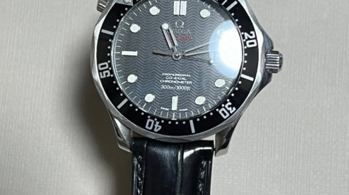 OMEGA シーマスター 300用 ブラッククロコダイル 同系色ステッチ時計ベルト革 腕時計バンドオーダー
