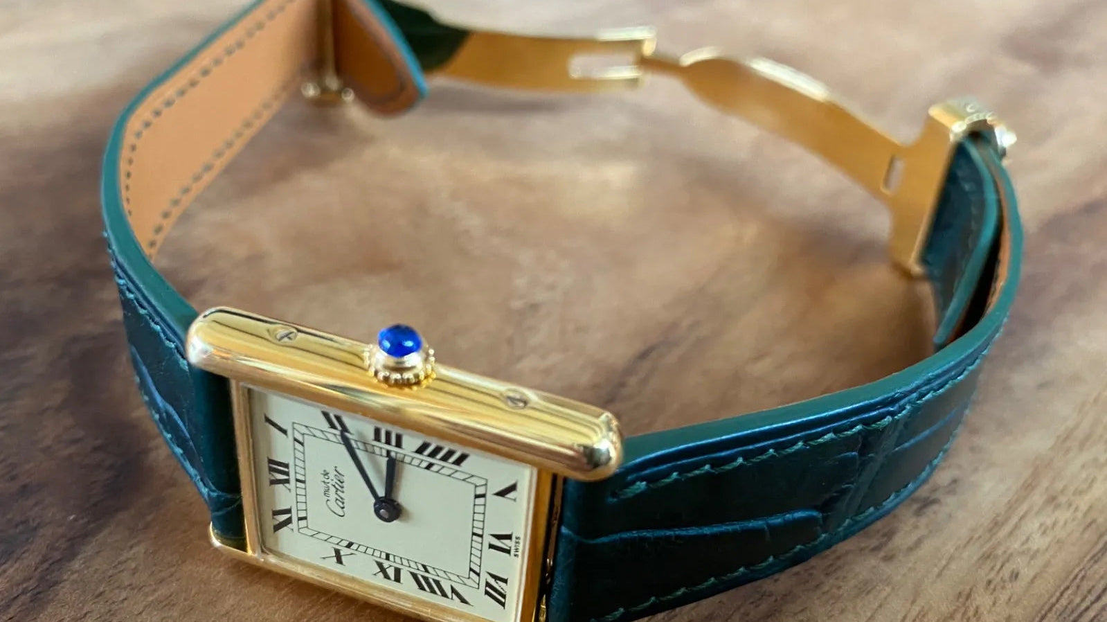 カルティエタンク用 グリーンクロコダイル 両側折込バックル時計ベルト革 腕時計バンドオーダー
