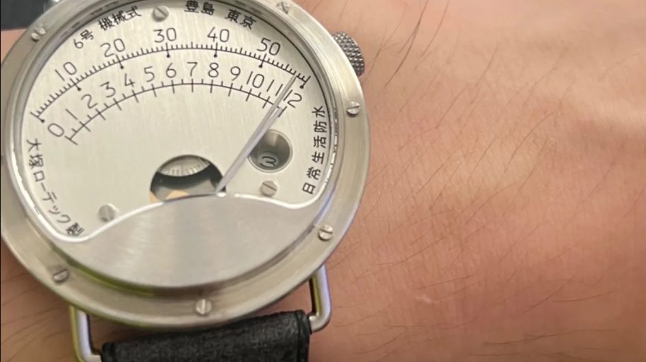 大塚ローテック 6号機 シルバー文字盤用 ブラック植物タンニン鞣しバベルレザー 同系色ステッチ時計ベルト革 腕時計バンドオーダー