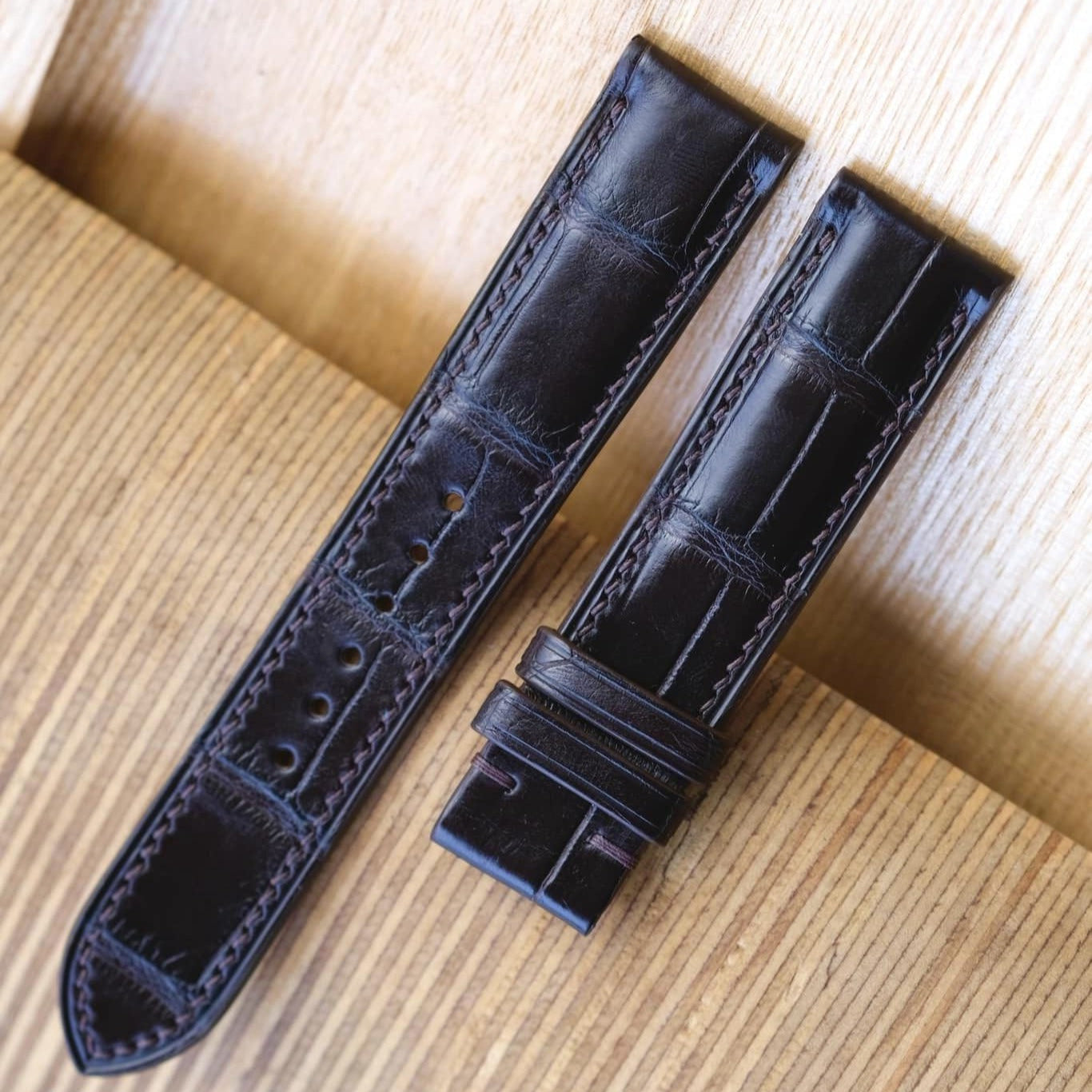 ダークパープル クロコダイル 手作り 腕時計ベルト