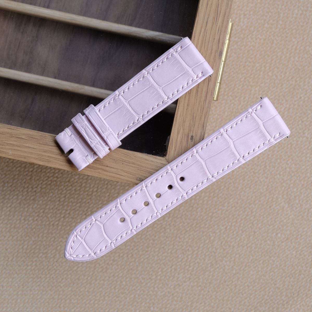 ハンドメイド 腕時計ベルト ピンクアリゲーター
