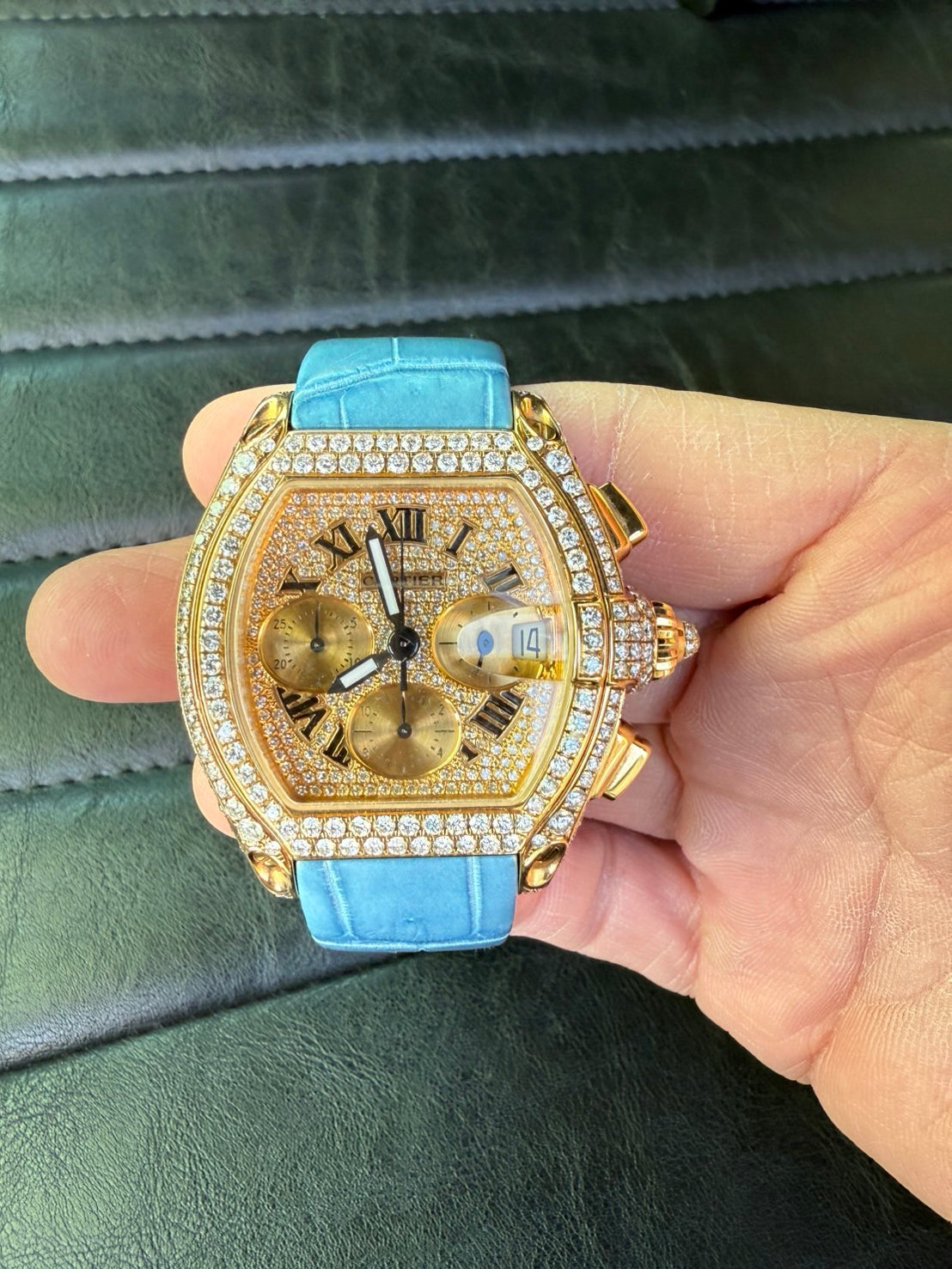 Cartier Roadster Chronograph Diamond Watch用 藍染めクロコダイル ヘリ返し仕立て クイックスイッチ機能搭載時計ベルト革 製作実例