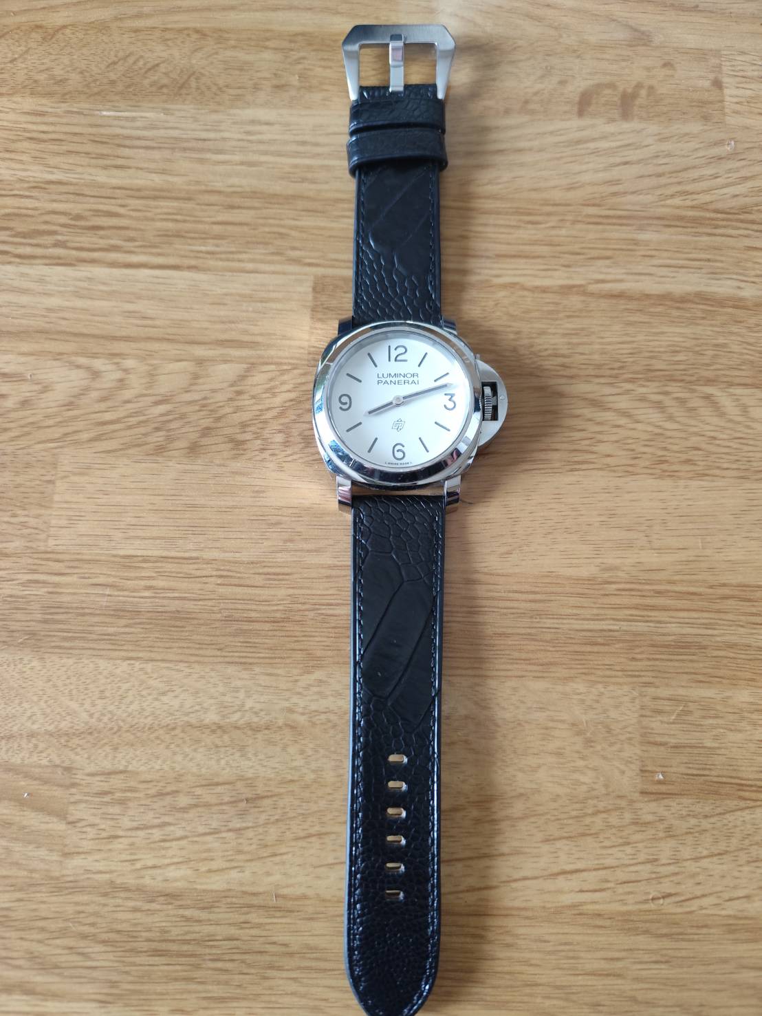 Panerai Luminor Base Logo用 ブラック オーストリッチレッグ 同系色ステッチ時計ベルト革