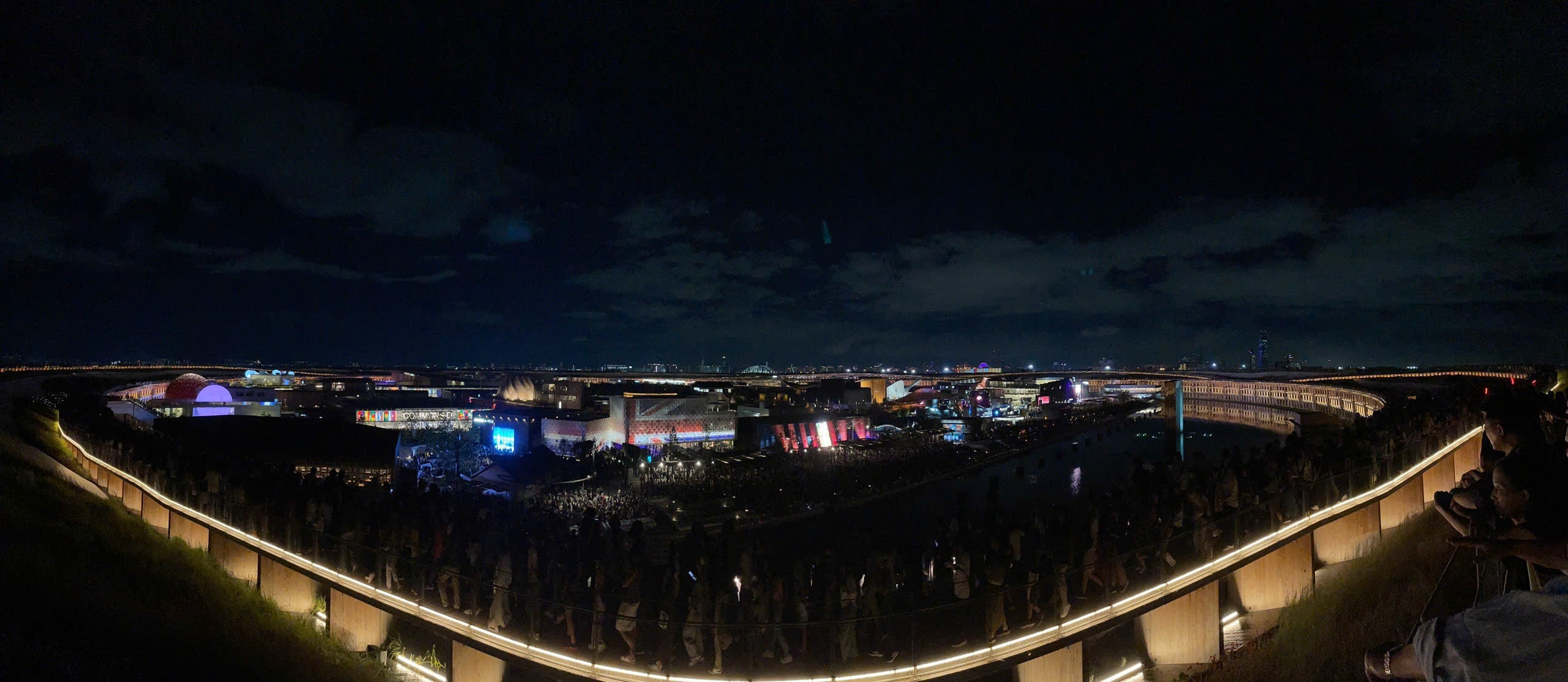 万博訪問記 - 日本の職人技に感動した一日